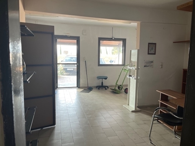 (Προς Ενοικίαση) Επαγγελματικός Χώρος Κατάστημα || Ν. Αχαϊας/Ρίο - 65 τ.μ, 600€ 