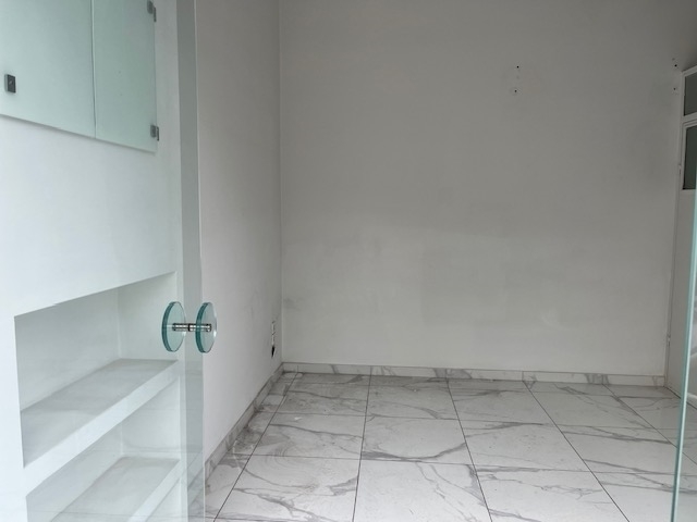 (Προς Ενοικίαση) Επαγγελματικός Χώρος Κατάστημα || Ν. Αχαϊας/Πάτρα - 20 τ.μ, 250€ 