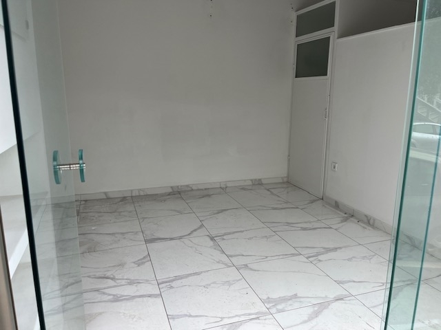 (Προς Ενοικίαση) Επαγγελματικός Χώρος Κατάστημα || Ν. Αχαϊας/Πάτρα - 20 τ.μ, 250€ 