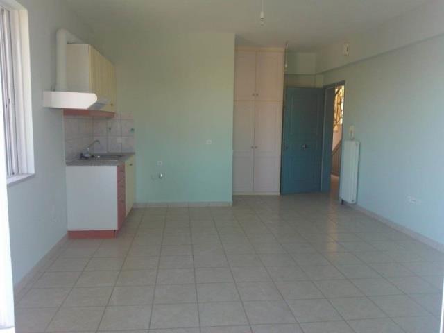 (Προς Ενοικίαση) Κατοικία Γκαρσονιέρα || Ν. Αχαϊας/Πάτρα - 32 τ.μ, 1 Υ/Δ, 250€ 