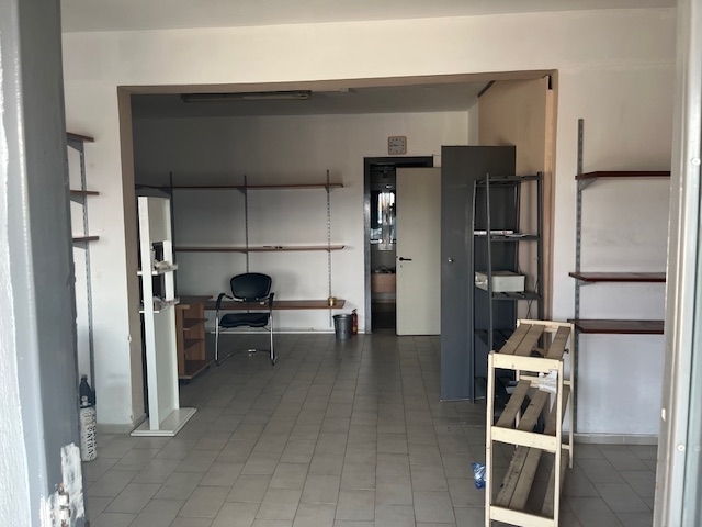 (Προς Ενοικίαση) Επαγγελματικός Χώρος Κατάστημα || Ν. Αχαϊας/Ρίο - 65 τ.μ, 600€ 