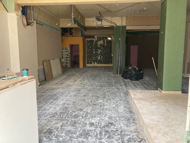 (Προς Ενοικίαση) Επαγγελματικός Χώρος Κατάστημα || Ν. Αχαϊας/Πάτρα - 178 τ.μ, 800€ 