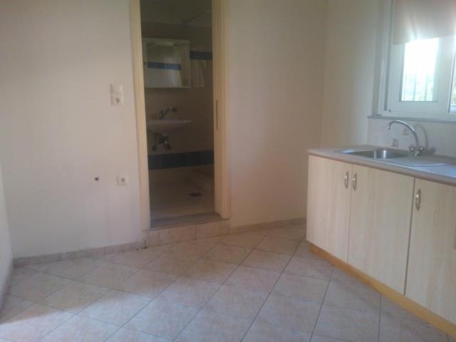 (For Rent) Residential Studio || Achaia/Patra - 30 Sq.m, 1 Bedrooms, 260€ 